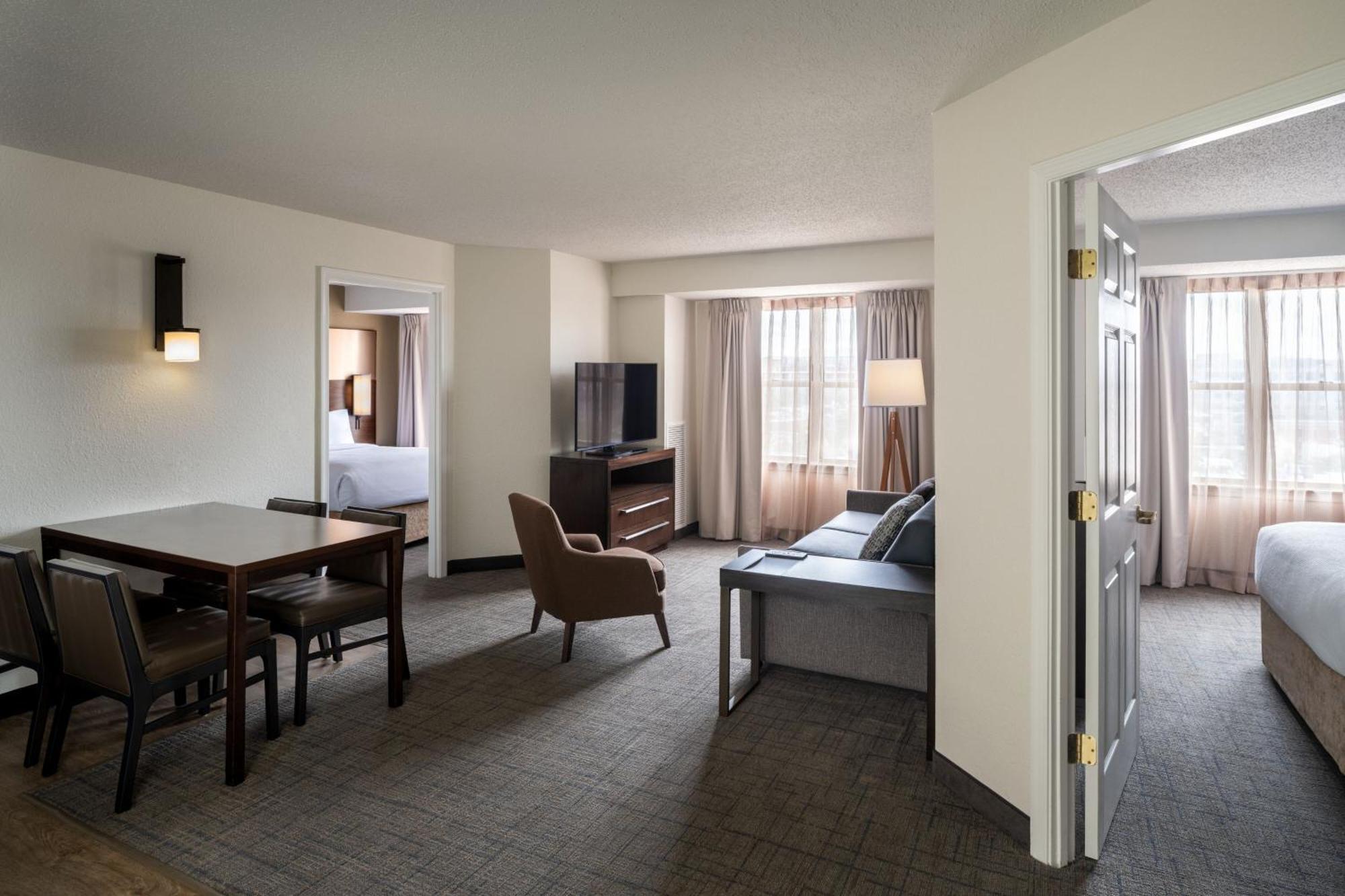 Residence Inn Washington, Dc / Dupont Circle Екстериор снимка